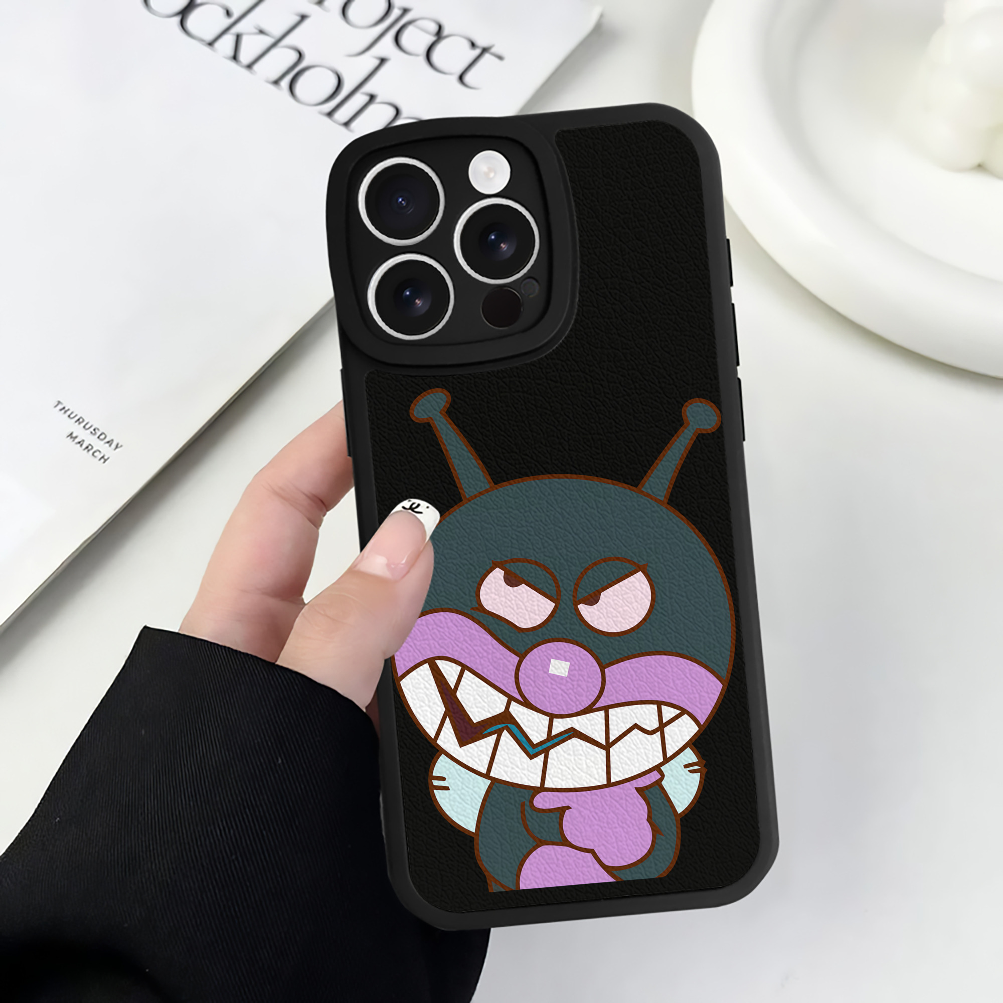 （画像用） アンパンマン Anpanman 【iPhone 16シリーズ対応】シリコンスマホケース（レザー調） 材質：シリコン